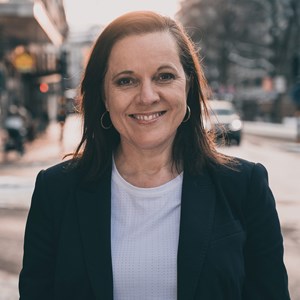Clare Hobby